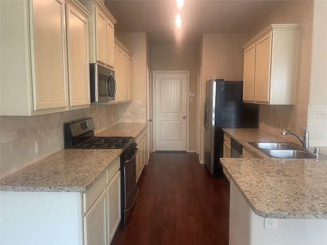6422 Stoney Creek Drive, Pasadena, TX 77503