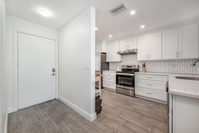 4117 FAIRVIEW VISTA POINT 305, Orlando, FL 32804