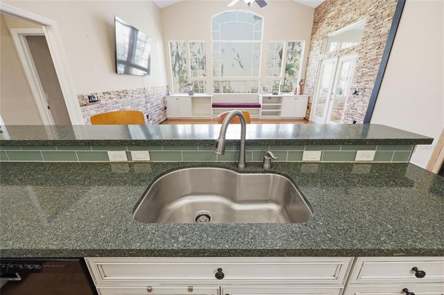 10320 SW 17TH PLACE, Gainesville, FL 32607