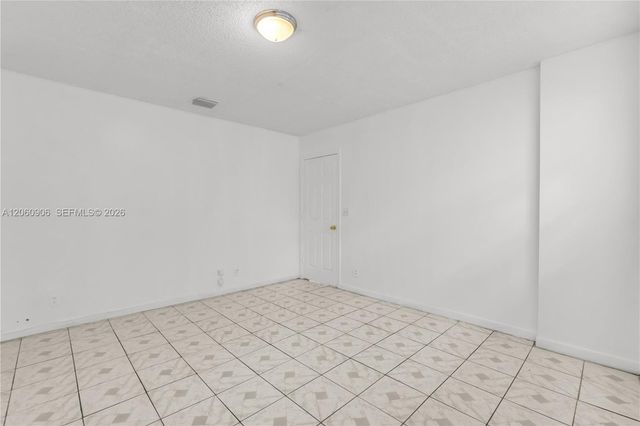 5742 Garfield St 2, Hollywood, FL 33021