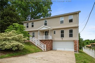 207 Branchfield Drive, Charleston, WV 25314