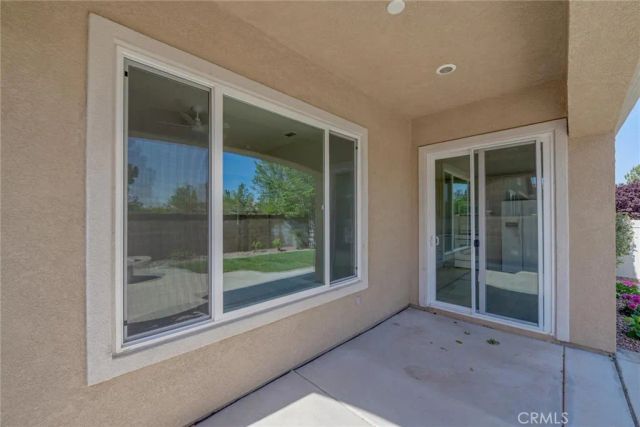 19466 Crystal Springs, Apple Valley, CA 92308
