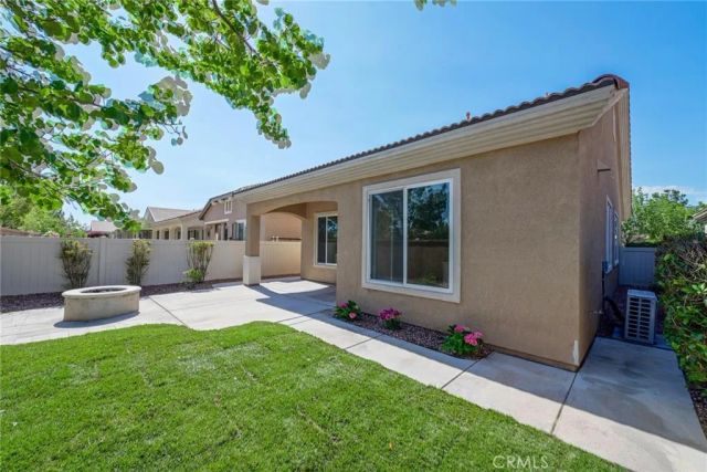 19466 Crystal Springs, Apple Valley, CA 92308
