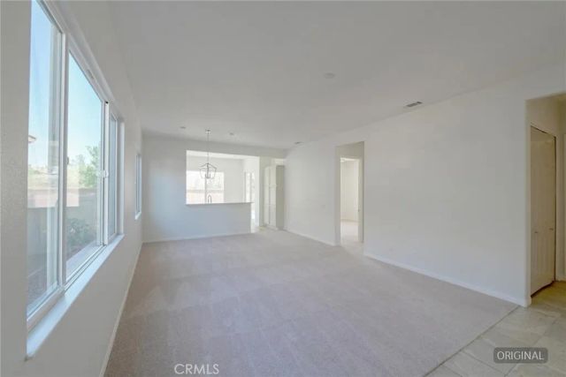 19466 Crystal Springs, Apple Valley, CA 92308