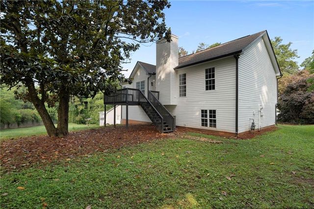 304 Windy Trace, Canton, GA 30114