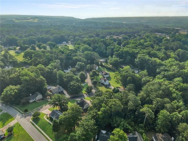 304 Windy Trace, Canton, GA 30114