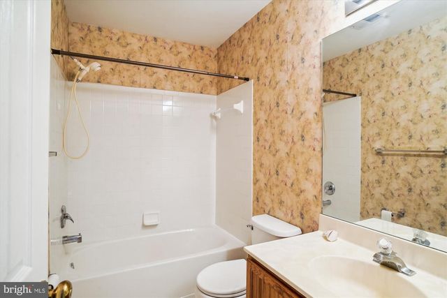 13243 AUTUMN MIST CIR, Germantown, MD 20874