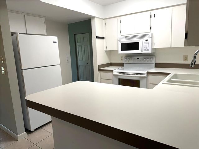 7463 PHILATELIC DRIVE, Spring Hill, FL 34606