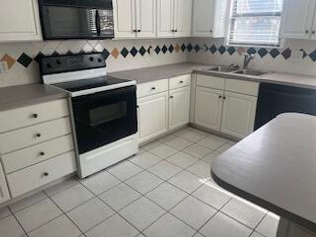 60 E Canyon View Drive, Ransom Canyon, TX 79366