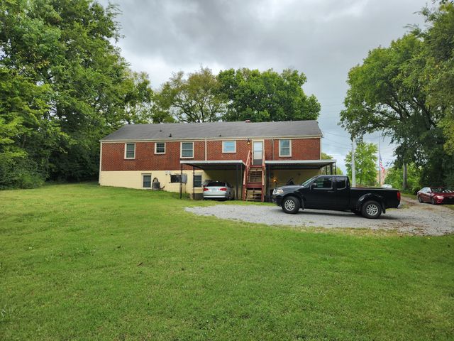 721 W Old Hickory Blvd, Madison, TN 37115