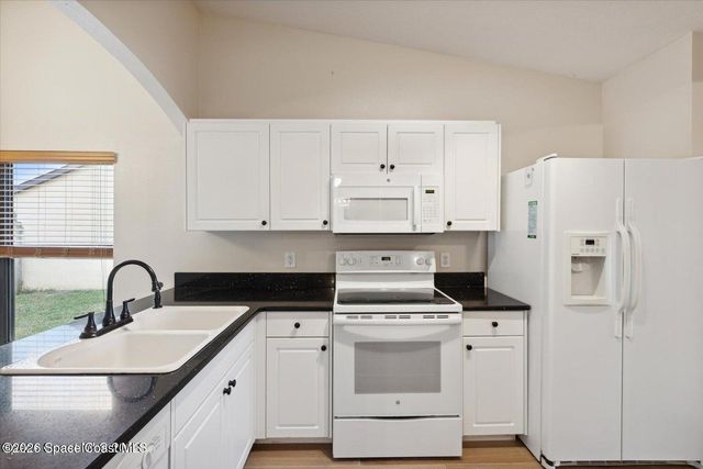 1030 Luminary Circle 106, Melbourne, FL 32901