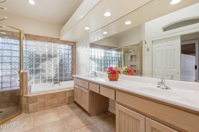 10915 E SAN TAN Boulevard, Sun Lakes, AZ 85248