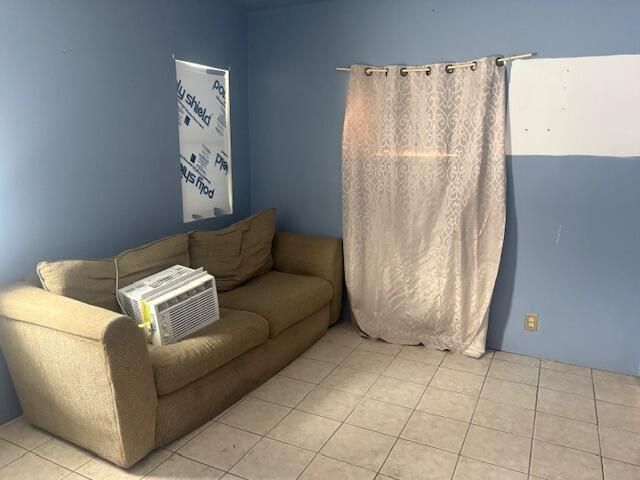 1735 Superior Street, Muskegon, MI 49442