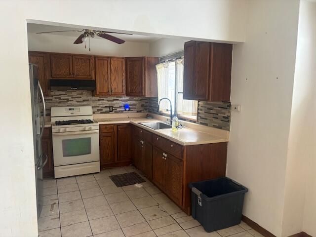 1735 Superior Street, Muskegon, MI 49442