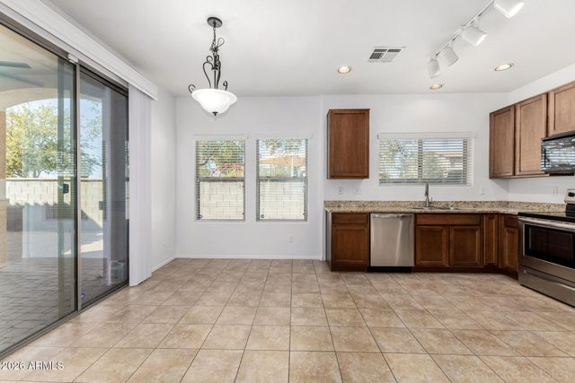 1180 E BUFFALO Street, Gilbert, AZ 85295