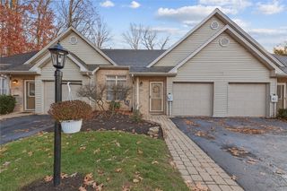 102 Lawnview Way, City Of Greensburg, PA 15601