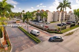 6195 NW 186th St 304, Hialeah, FL 33015