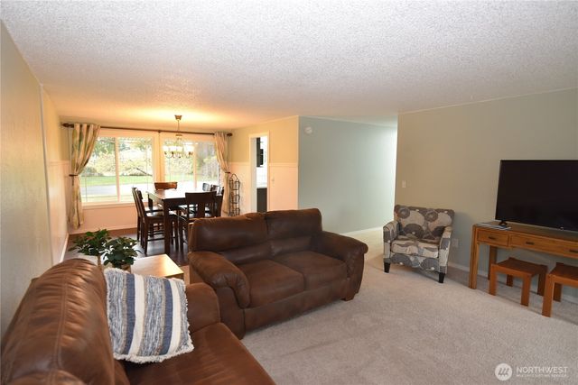 2319 32nd Street, Anacortes, WA 98221