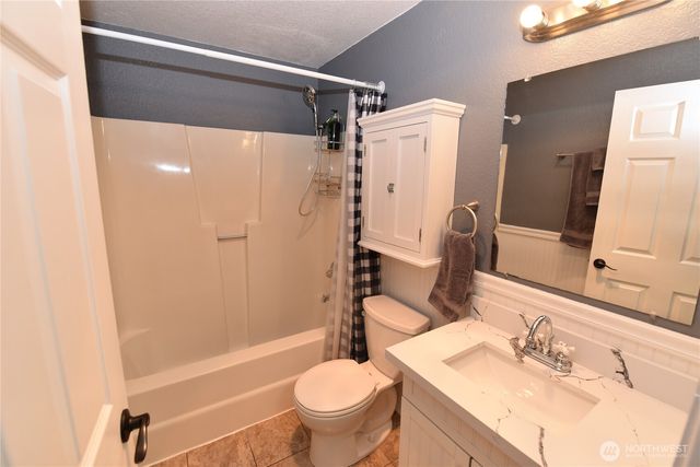 2319 32nd Street, Anacortes, WA 98221