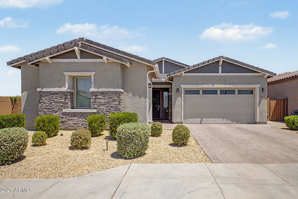 10924 W WOOD Street, Tolleson, AZ 85353 — photo 2