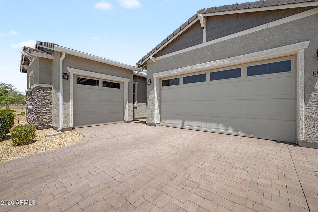 10924 W WOOD Street, Tolleson, AZ 85353 — photo 3