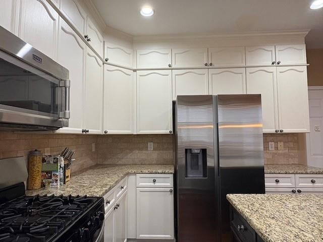 902 Daylight Circle, Lawrenceville, GA 30045
