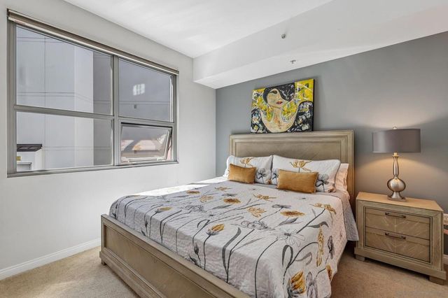 206 Park Blvd 313, San Diego, CA 92101