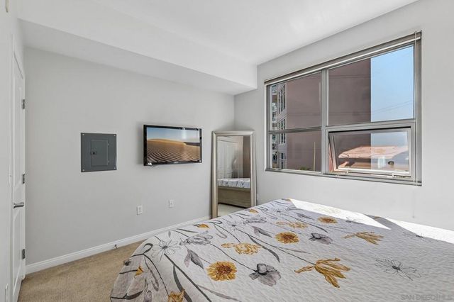 206 Park Blvd 313, San Diego, CA 92101