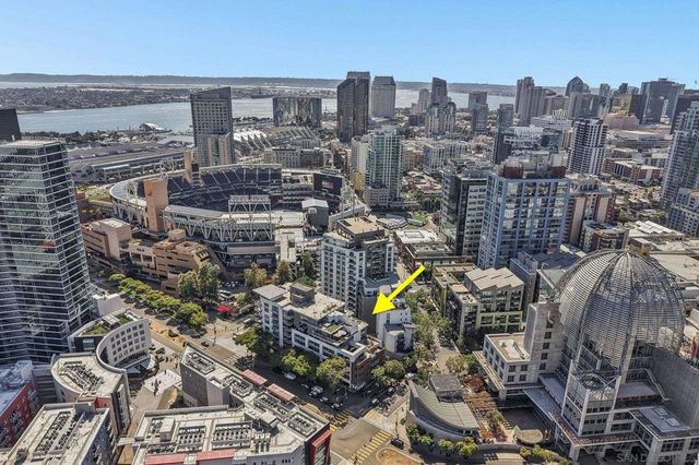 206 Park Blvd 313, San Diego, CA 92101