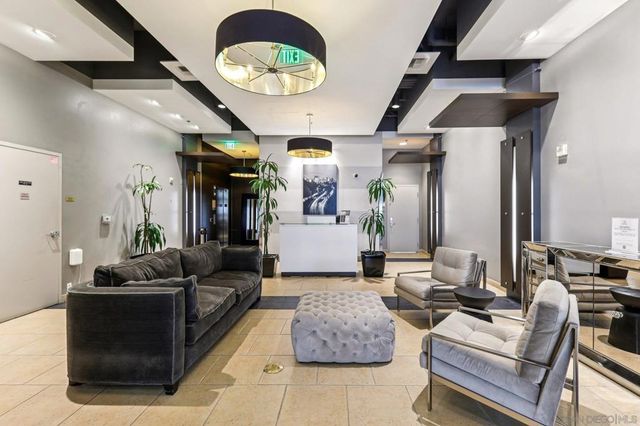 206 Park Blvd 313, San Diego, CA 92101