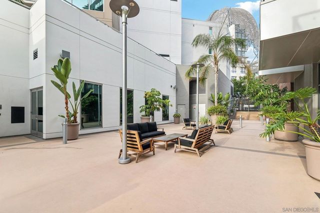 206 Park Blvd 313, San Diego, CA 92101