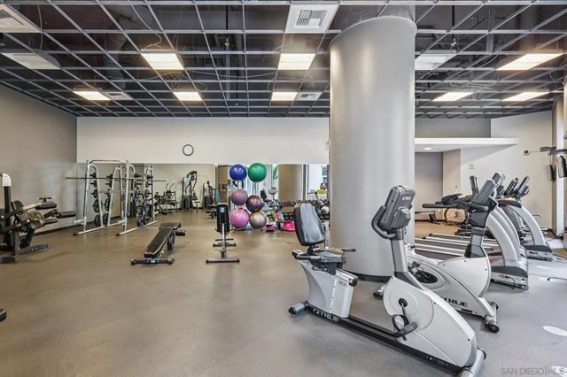 206 Park Blvd 313, San Diego, CA 92101
