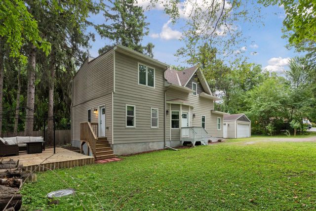 115 Spruce Street, Mahtomedi, MN 55115