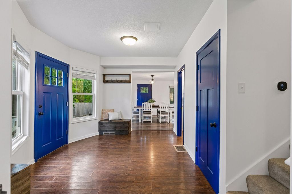 115 Spruce Street, Mahtomedi, MN 55115 — photo 5