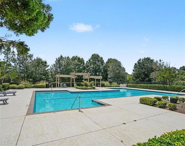1609 Meadow Crossing, East Point, GA 30344