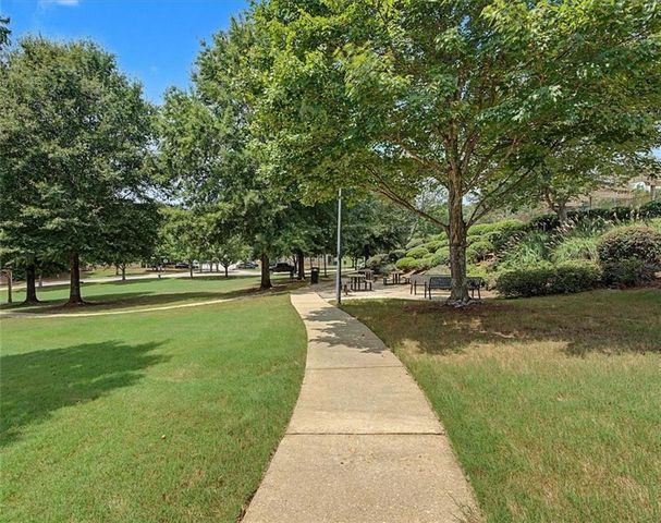 1609 Meadow Crossing, East Point, GA 30344