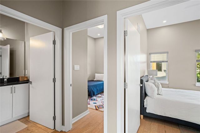5501 Butler Street, Lawrenceville, PA 15201