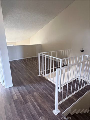 134 Racquet Club, Compton, CA 90220