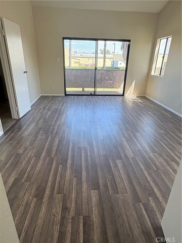 134 Racquet Club, Compton, CA 90220