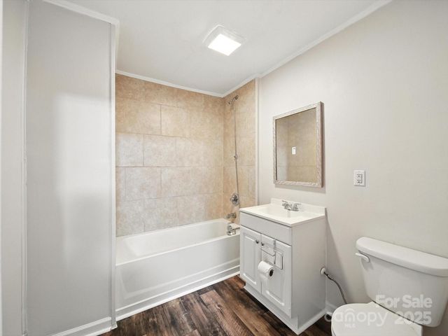 116 Honeywood Avenue, Charlotte, NC 28216