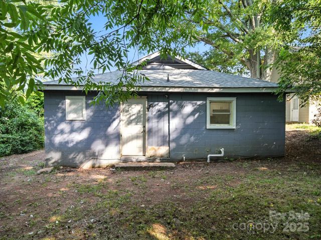 116 Honeywood Avenue, Charlotte, NC 28216