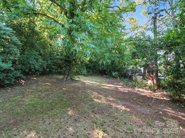116 Honeywood Avenue, Charlotte, NC 28216