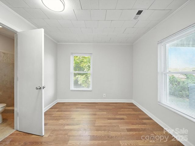 116 Honeywood Avenue, Charlotte, NC 28216