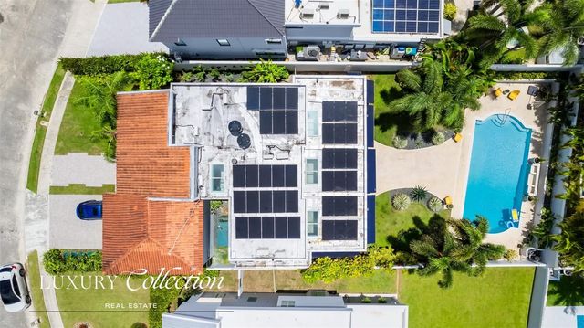 F-2 LAS PALOMAS ST, San Juan, PR 00926