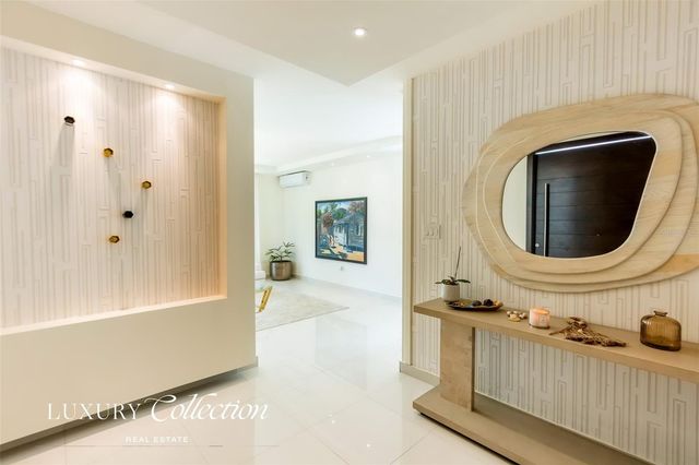 F-2 LAS PALOMAS ST, San Juan, PR 00926