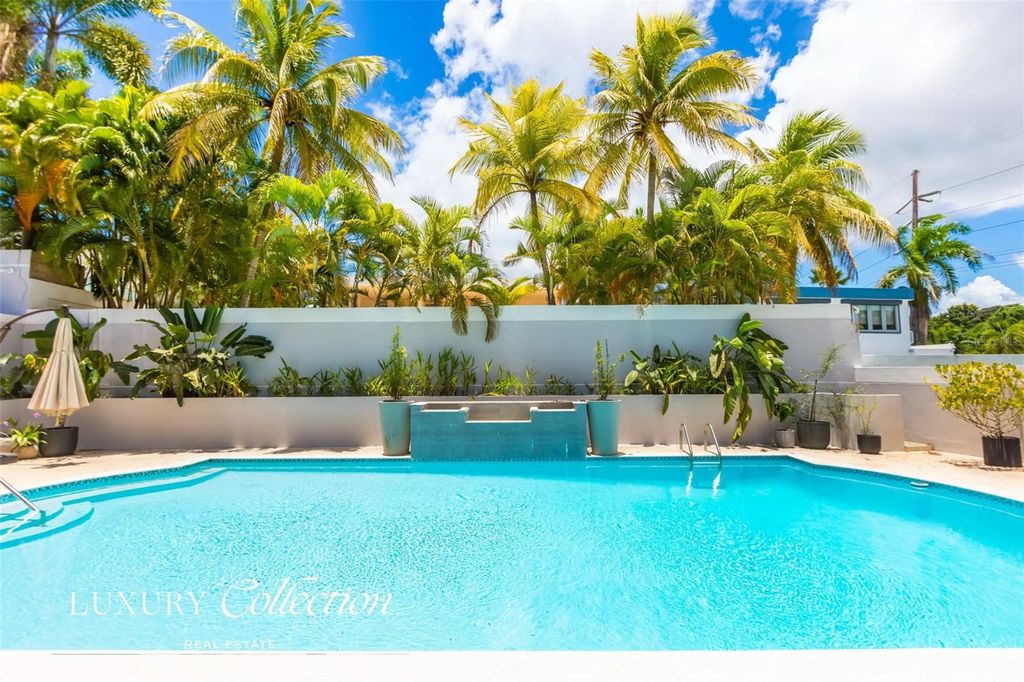 F-2 LAS PALOMAS ST, San Juan, PR 00926