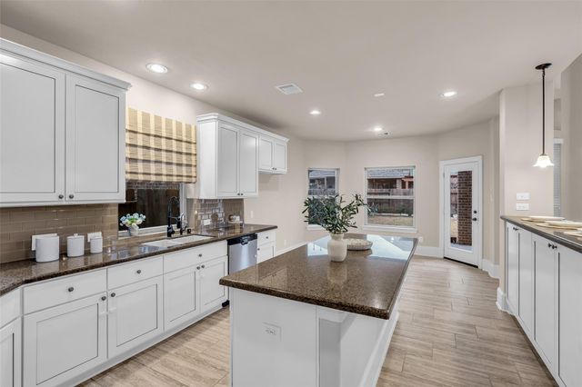 25242 Forest Ledge Drive, Porter, TX 77365