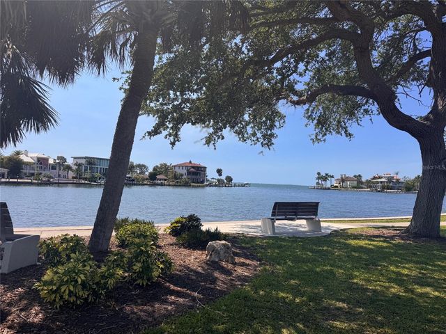 4111 SARASOTA AVENUE, Sarasota, FL 34234