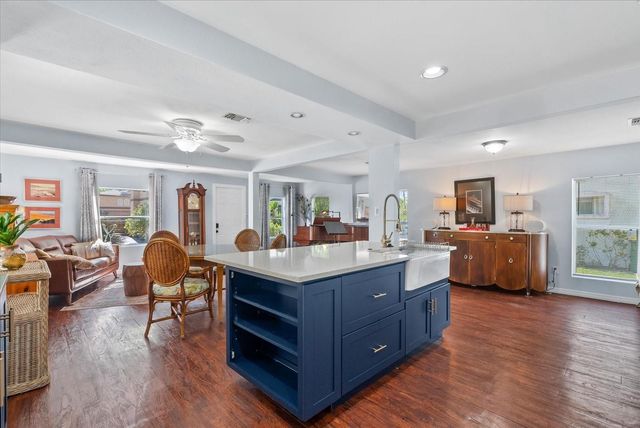 4111 SARASOTA AVENUE, Sarasota, FL 34234