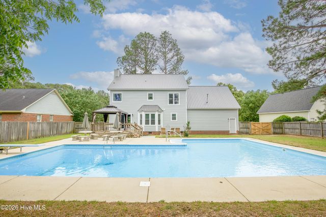 6656 Kodiak Drive, Fayetteville, NC 28304